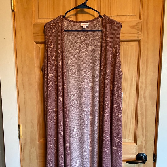 Lularoe joy vest size M - Picture 2 of 4